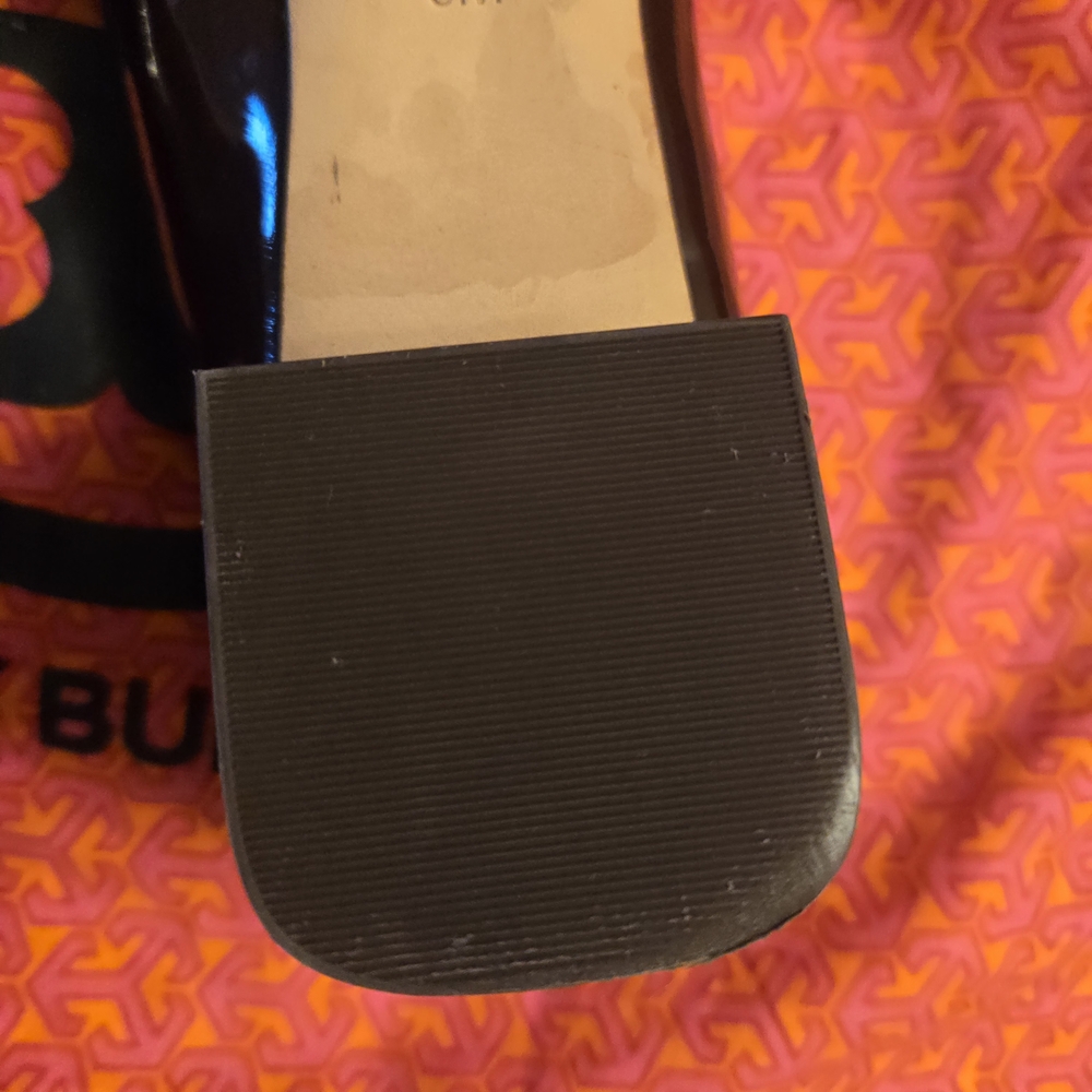 Tory Burch Women's Brown Patent Leather Logo Ballet Flats - Picture 7 of 16